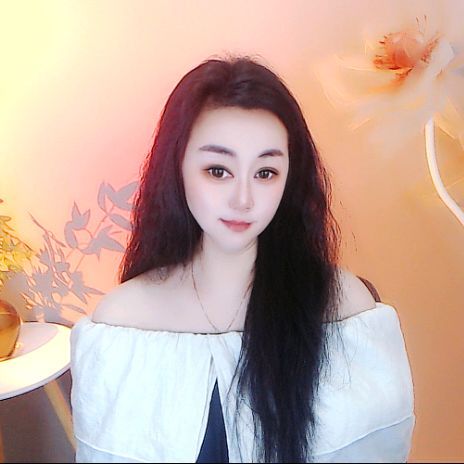 琳达～新人的美女聊天室