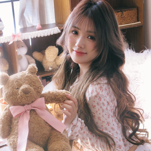 新人愚也七的美女聊天室