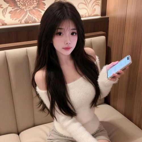 小佳降临的美女聊天室