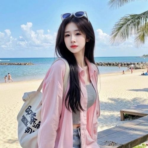 新人鹿七七的美女聊天室