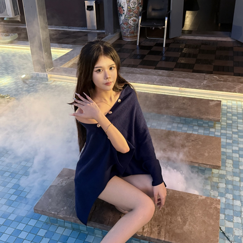 橙子、的美女聊天室