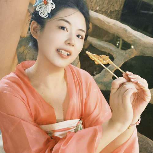 Gloria莉亚的美女聊天室