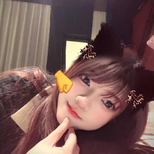 仟羽玲儿（新人）的美女聊天室