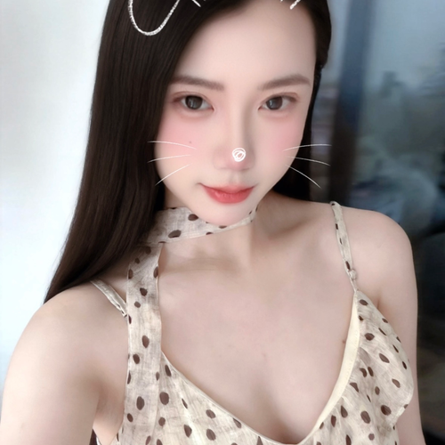 汉堡<!--REPLACE_TOP_ANCHOR_HERE-->的美女聊天室