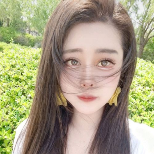 笑儿（招财又旺旺雪饼）的美女聊天室