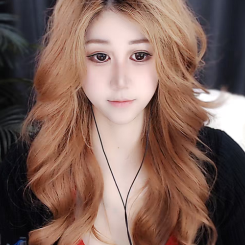 新人依曼呦的美女聊天室