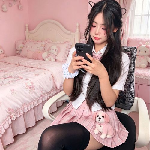 周末zzz的美女聊天室