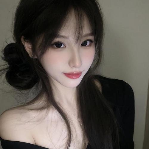泡泡崽肥猫的美女聊天室