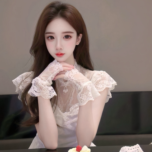 Ye.小璃ᰔᩚ永远在身边