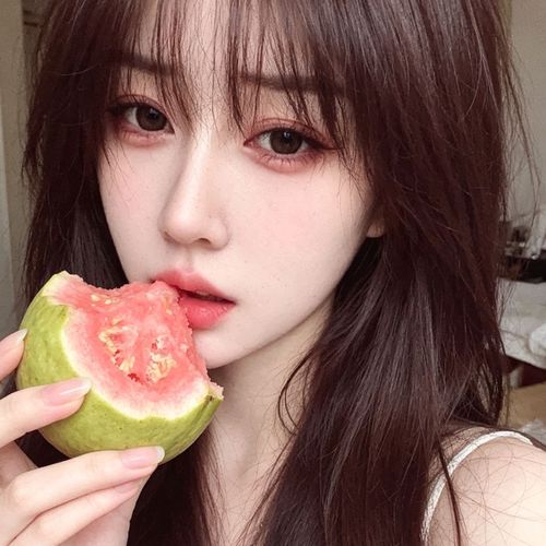 女蓅氓-妲己贪财好色的美女聊天室