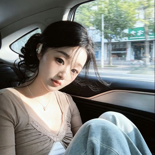 谷粒i的美女聊天室