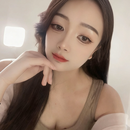 AA曦曦吖的美女聊天室