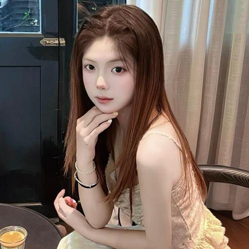 新人箬箬的美女聊天室
