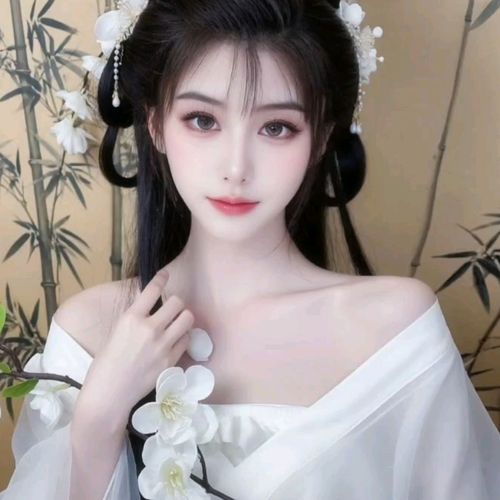 星儿ૢ᭄眉眼弯弯，却藏着无人懂的孤单……