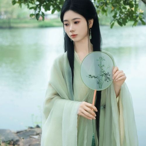 一只小禾西的美女聊天室