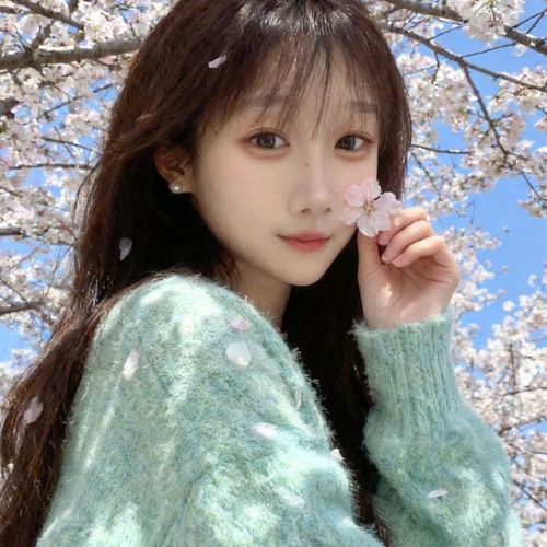 一只哞哞的美女聊天室