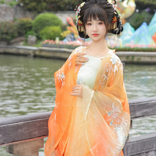 欣欣新人的美女聊天室