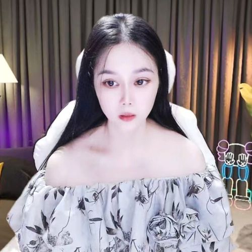 幸运xy的美女聊天室