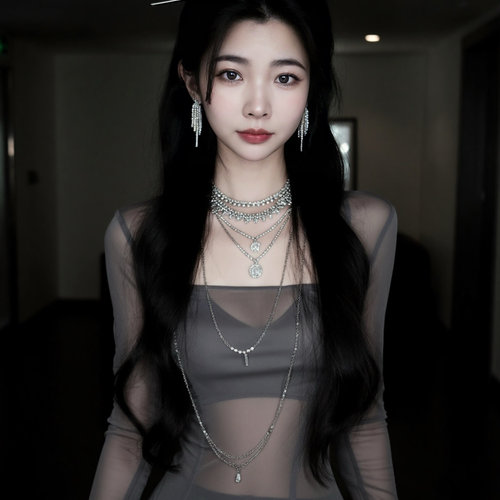 江黎的黎的美女聊天室