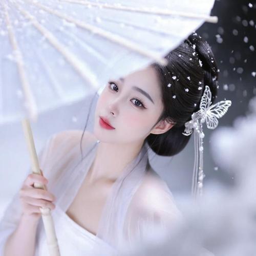 新人乃包