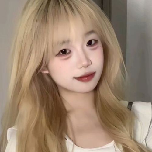 憨憨喵的美女聊天室