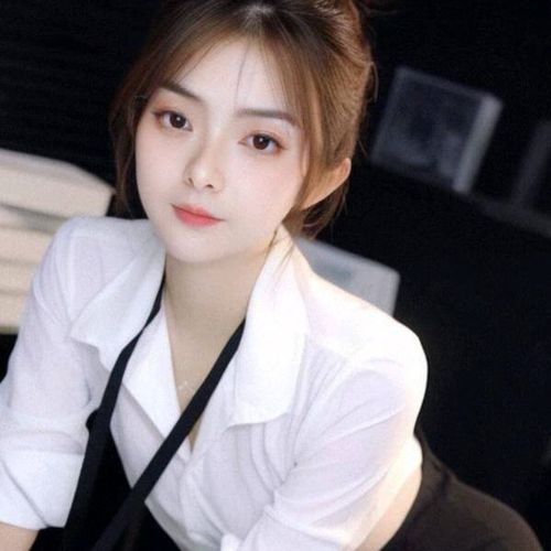 新人热舞林梦的美女聊天室