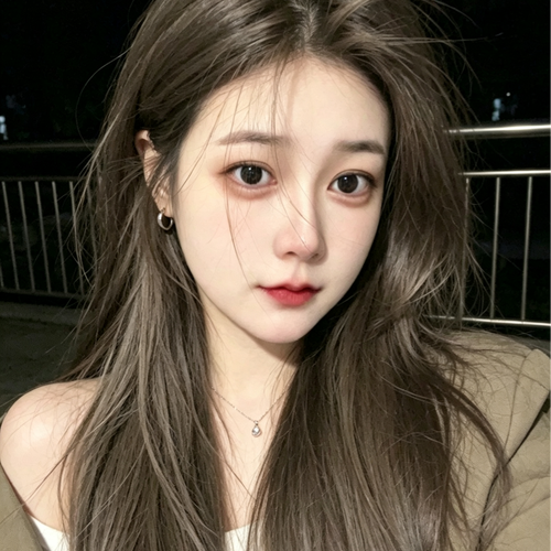 陈白露——的美女聊天室