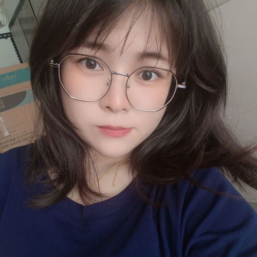 知穗的美女聊天室