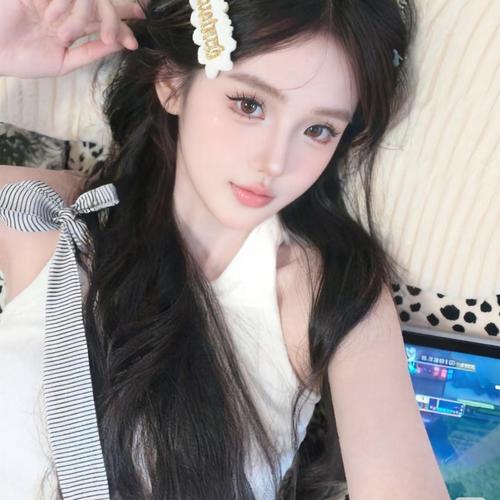 新人兔小白的美女聊天室