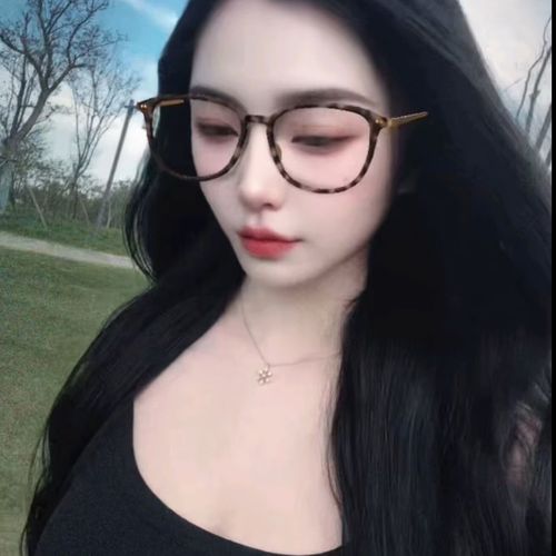 娜娜@