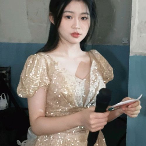 小鱼煲仔fan的美女聊天室
