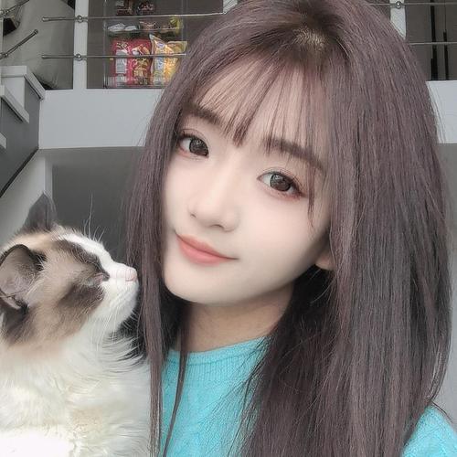 思慕呀的美女聊天室
