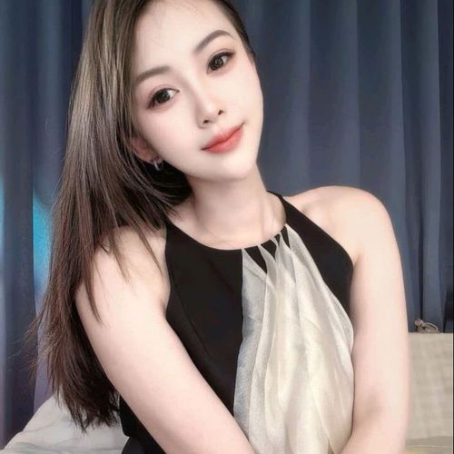 李李二迷糊～我行我素的美女聊天室