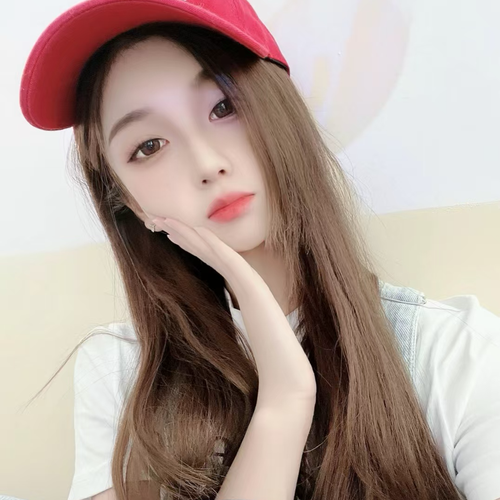 莫离想要你的偏爱的美女聊天室
