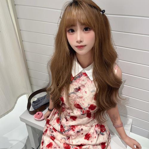 蓝莓蛋糕的美女聊天室