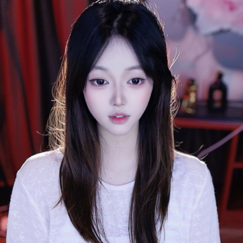 新人小婷
