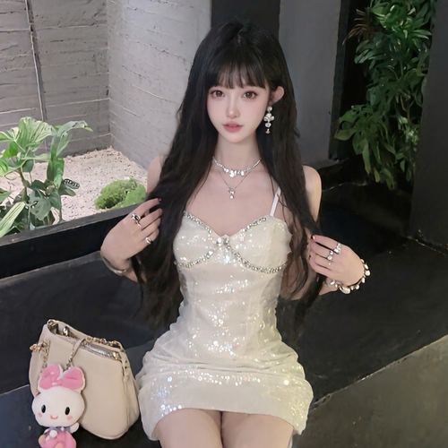 新人抱抱第二天。的美女聊天室