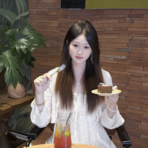 °ʚ芮ɞ°的美女聊天室