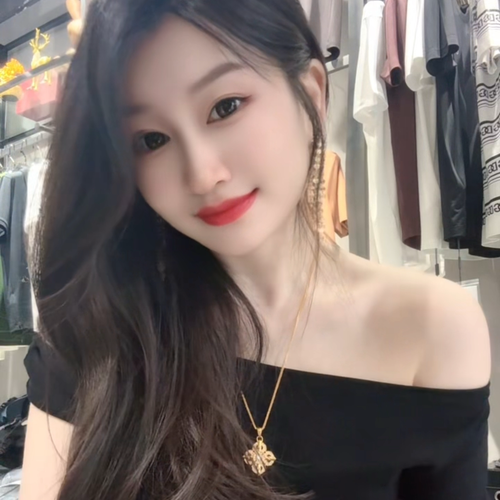 黎婉的美女聊天室