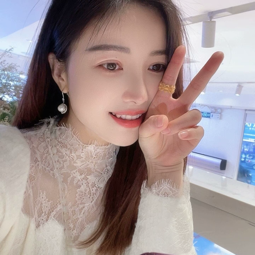 囡囡。的美女聊天室