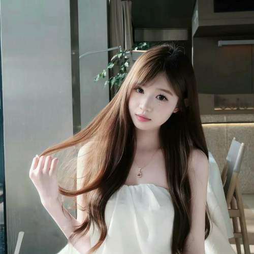 董夹心的美女聊天室