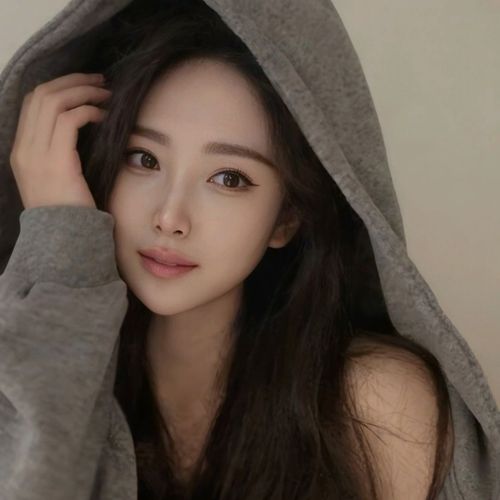 凭E近人（榴莲）的美女聊天室