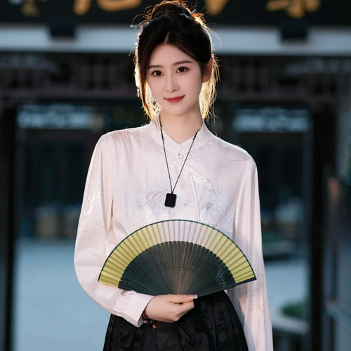 新人维c呀