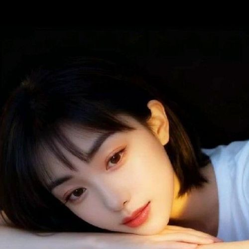 今笙念安病休的美女聊天室
