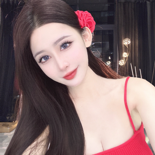 斯瑶。的美女聊天室