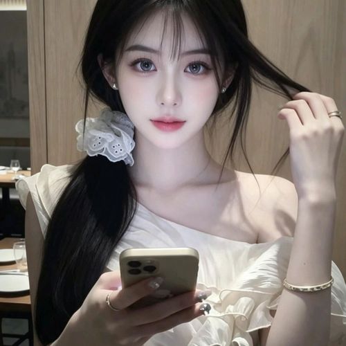 许久不见，星ຼ儿ૢ᭄如期而至的美女聊天室