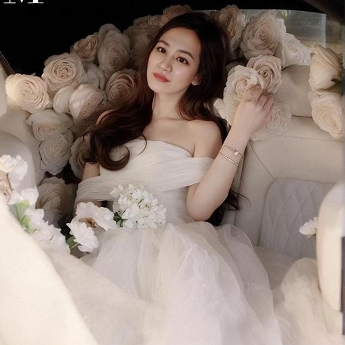 舒欣的美女聊天室