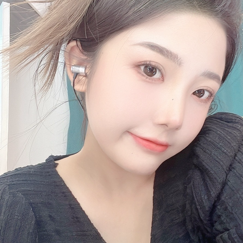 AA—山风很会演～的美女聊天室