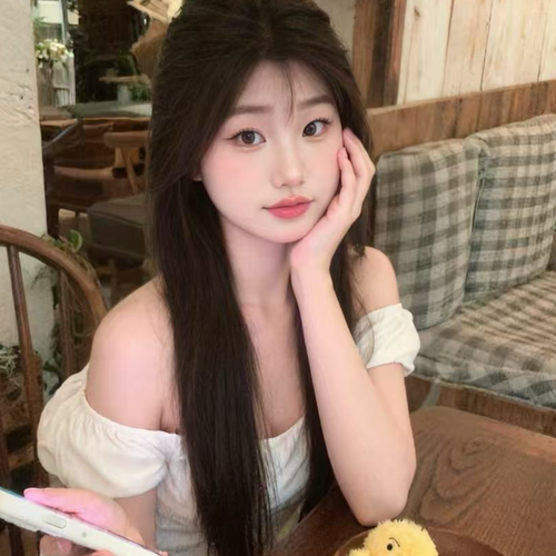 M、芊芊的美女聊天室