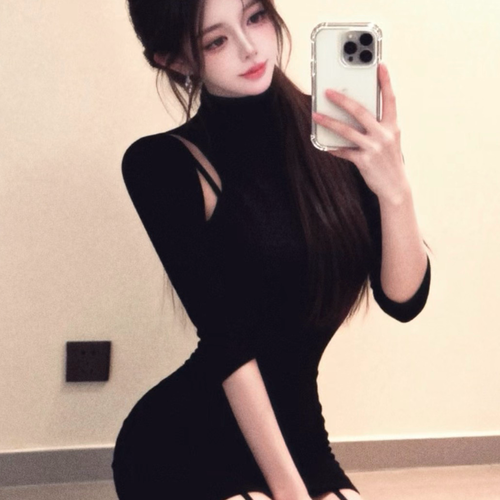 许多恩的美女聊天室